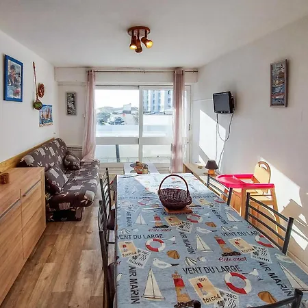 1 Bedroom Awesome In Apartman